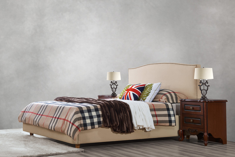Glassic design of Leisure Bedroom Furniture Upholstered Headboard Bed by True Leather with High density Sponge covered