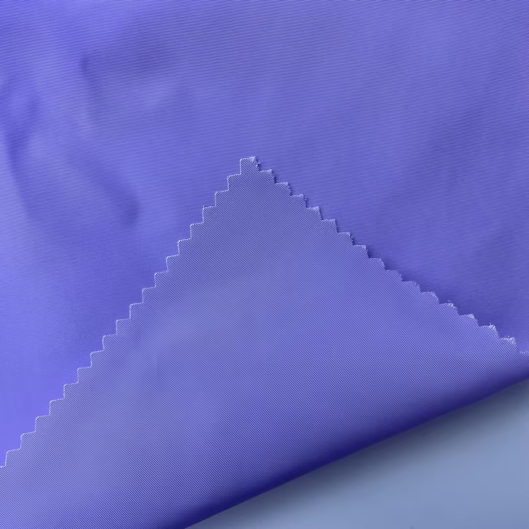 75D*150D 132GSM 100%P Polyester Memory Fabric