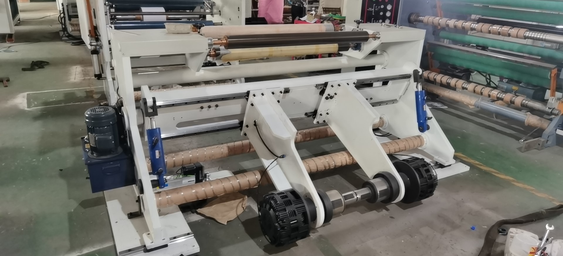 Fully Automatic Tension Slitting Machine 1150mm For 0.5mm Film 30 - 450g Paper