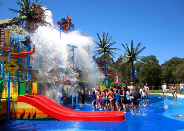 Buy cheap Large Scale Water Playground Equipment Elegant Design Against Corrosion from wholesalers