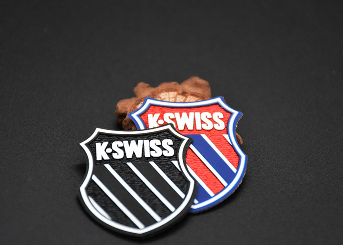 Woven Fabric Heat Transfer Patches With Printed Silicone Logos