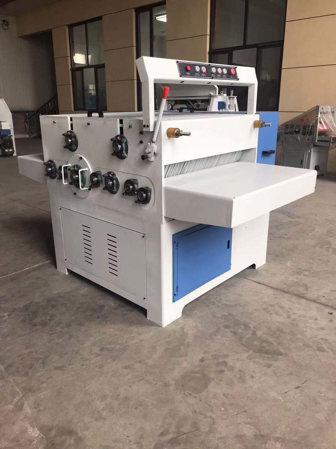 Gas/Petrol Engine Board Edger/ Portable Twin Blade Board Edger Wood Saw Machine