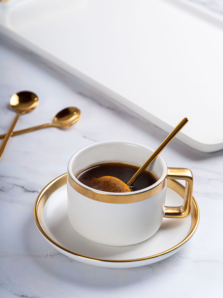 Matte White Ceramic Porcelain Coffee Tea Cups Saucers Sets With Gold Handle 250ml Volume