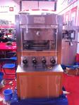 Medicine Healthcare Foodstuff Automatic Tablet Press Machine With EU Standard
