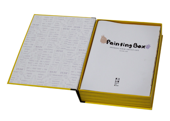 FSC Book Style Packaging Box Protective Varnish For Packing Men Perfume