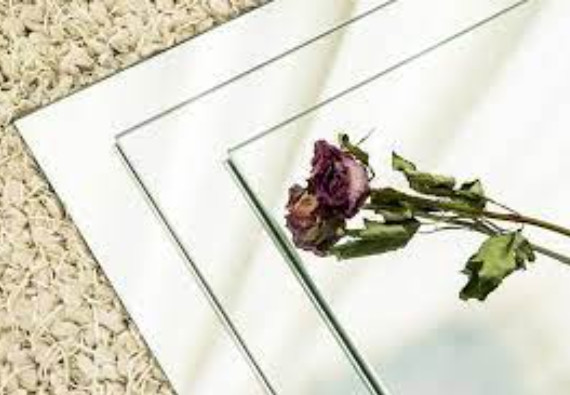 Home Decoration Furniture Bathroom Wall Mirror Glass with Latest Style