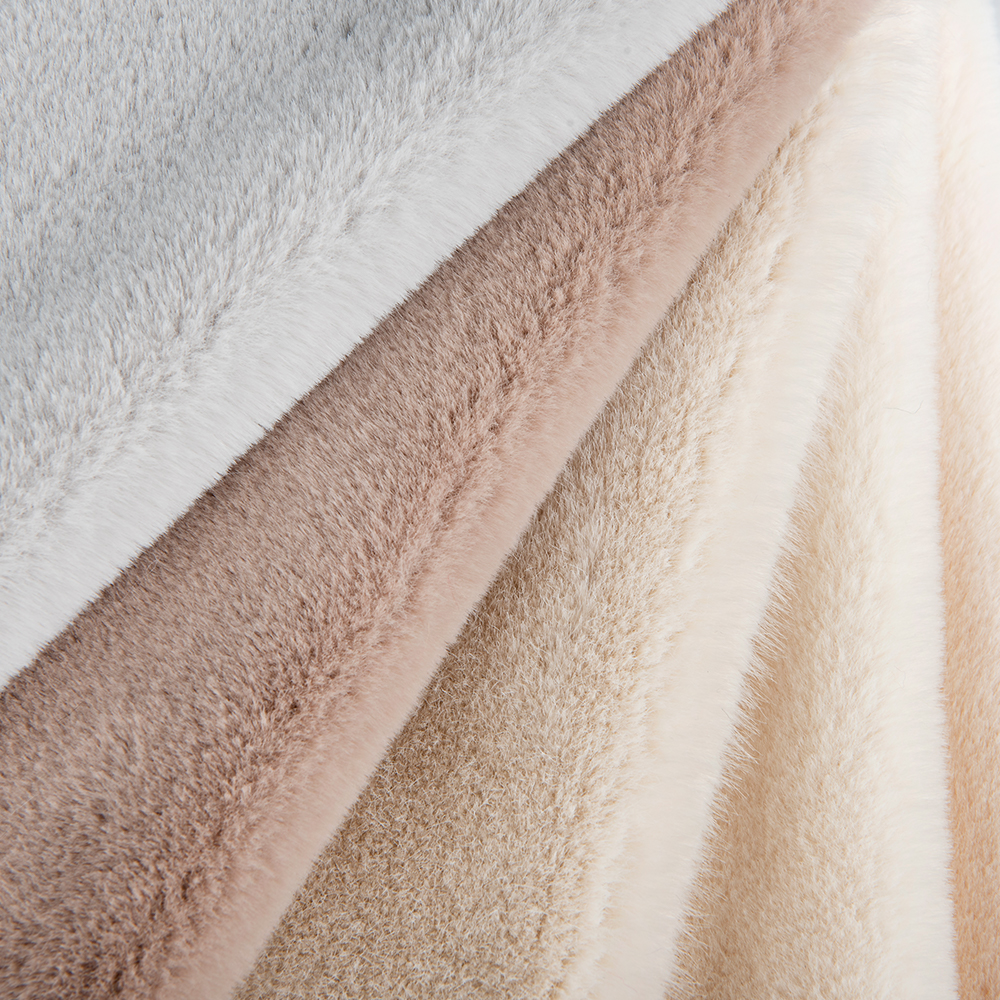 100% Inspection Faux Fur 100% Polyester Short Fabric for Coat No Yarn Count Dyed Pattern
