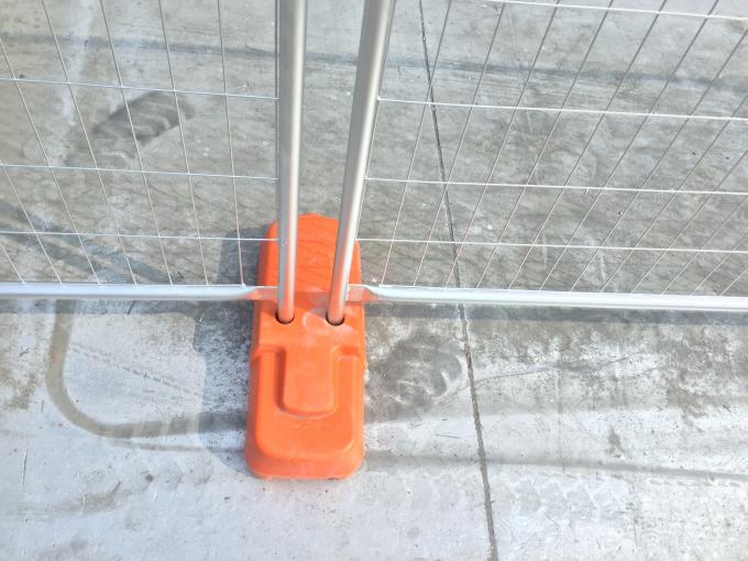 Professional Portable Temporary Fence Panels With Temporary Fence Stay
