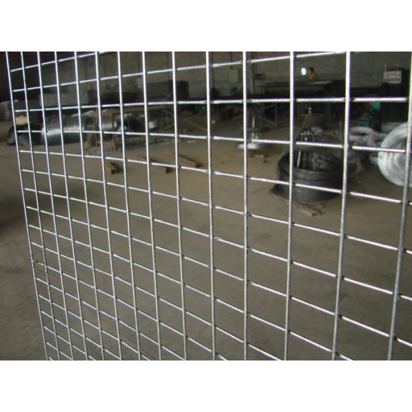 Hot Dipped Galvanized Welded Wire Mesh 12 Gauge 1 Inch Square Hole 300~2500mm Width