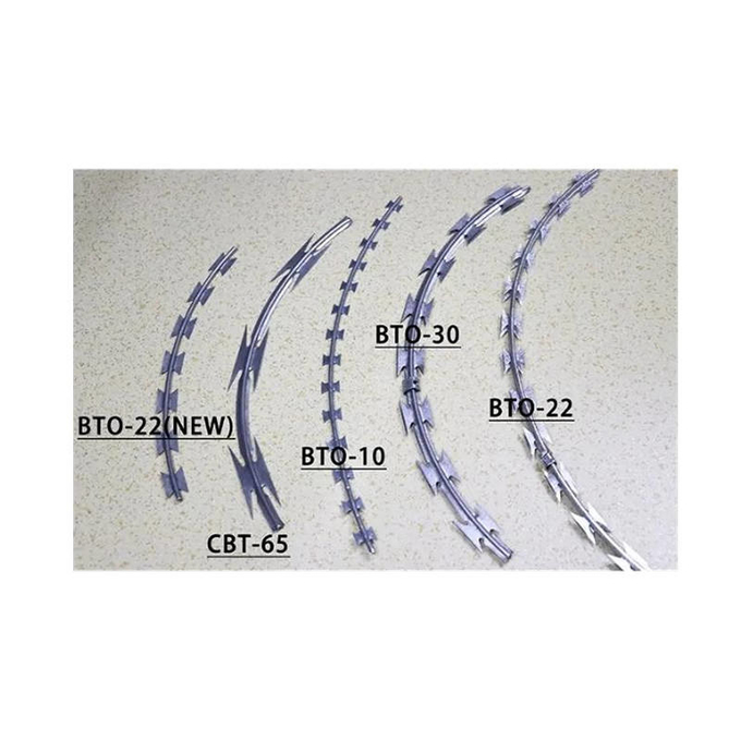 Galvanized Blade Wire Razor Barbed Wire Mesh Hardware Supplies