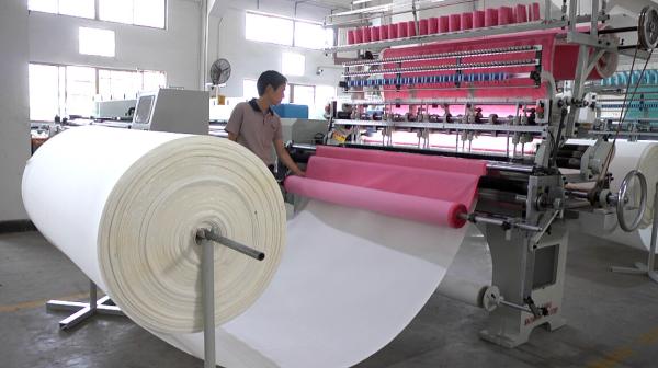 Buy cheap 64 Inches Multi Needle Quilting Machine , 360 Degrees Quilting For Making Garments from wholesalers