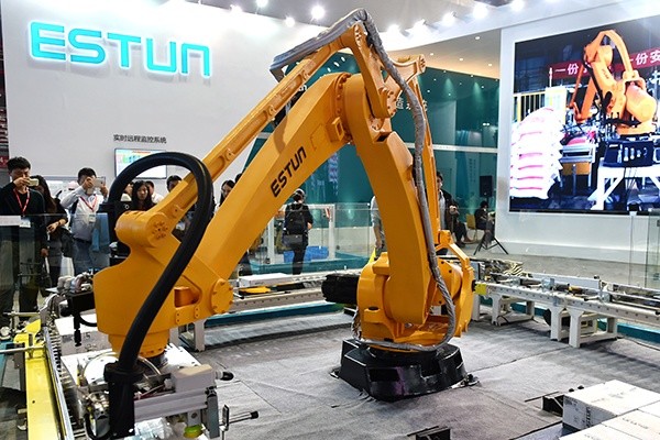 Handling Roboter China ESTUN ER120 Palletizing Robots Work