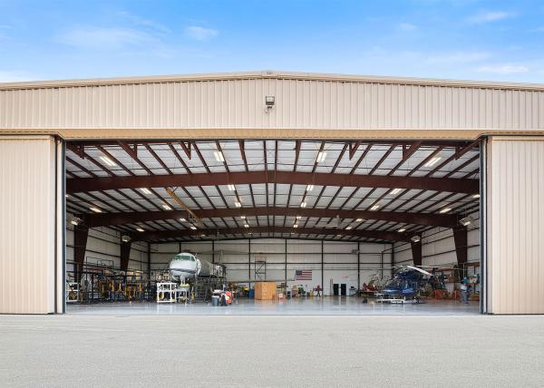 Paint / Galvanized Surface Prefabricated Hangar Steel Construction Hangar For