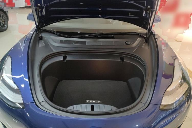 High Speed Adult Large Space Auto Electric Vehicle Car 5 Seats