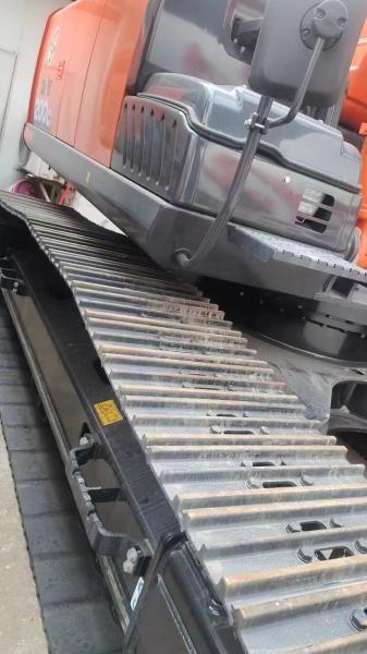 Buy cheap Used Hitachi 200-6A Excavator 20 Ton Tracked Excavator From China from wholesalers