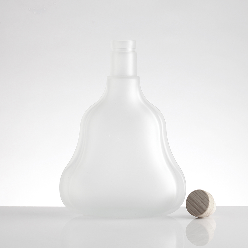 500ml Custom Vodka Bottle for Pubs Customizable Sealing Type Ready to Ship