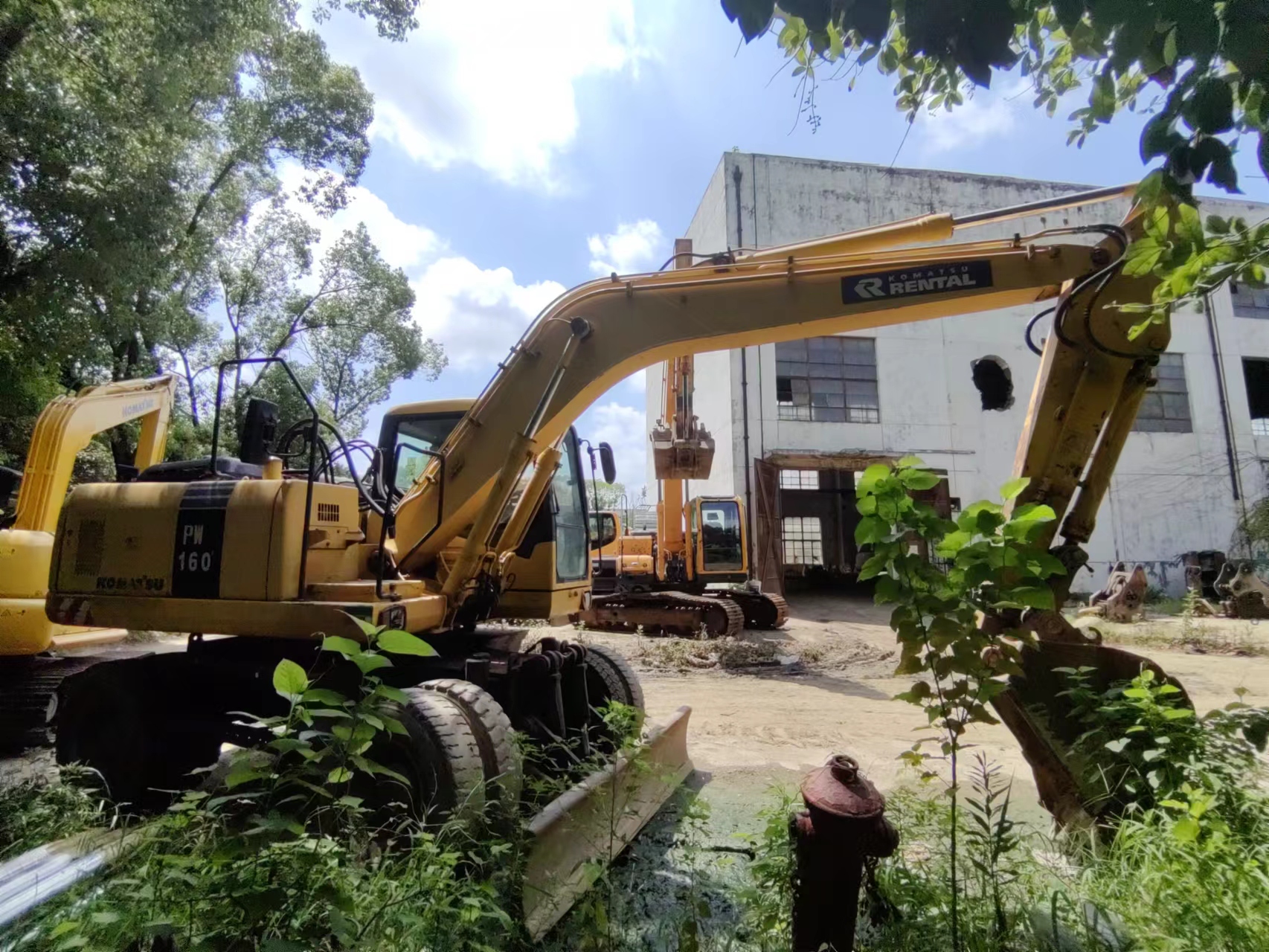 16 Ton Japan Mini Excavator Komatsu PC160 PC PW 160 with Machine Weight of 16000 KG