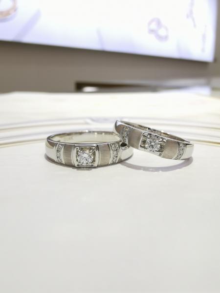 Buy cheap 10g Anniversary Couple Rings from wholesalers