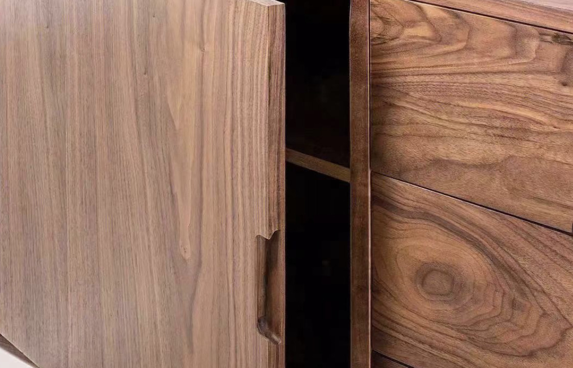 Purchase 25mm／32mm／38mm／50mm／65mm WaInut Solid Wood Panels Length 2.1m