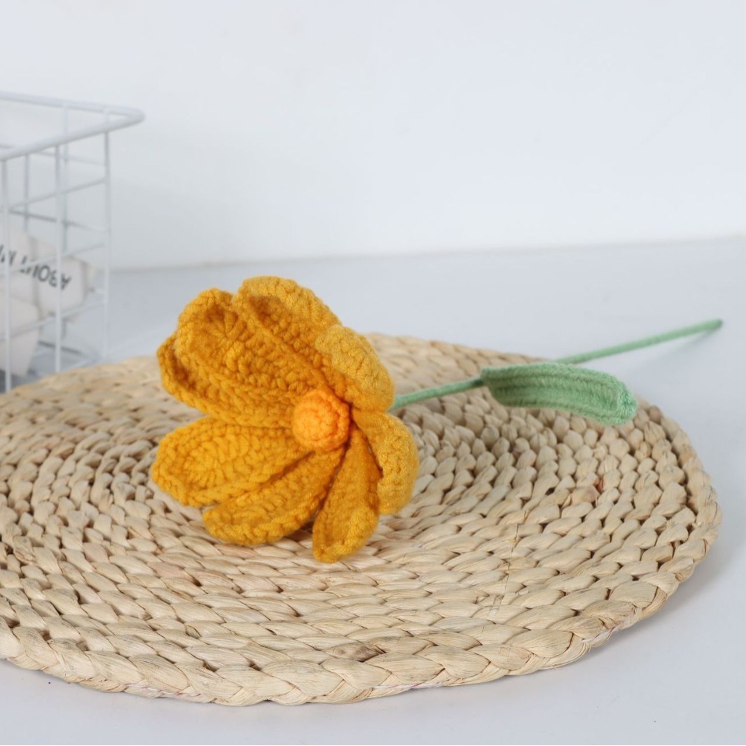 Handmade knitting yarn Gesang flower finished product simulation bouquet home decoration creative ornament handmade yarn Gesang flower