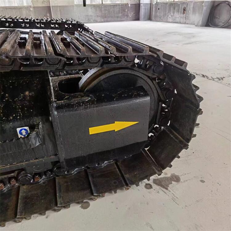 Good Health Japan Original Used CAT 320D2 Crawler Excavator Most Affordable in Japan