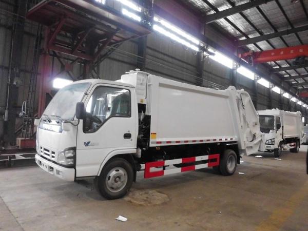 Buy cheap 120hp Back Loader Garbage Truck , 5m3 Isuzu 600P 5cbm Refuse Compactor Waste Truck from wholesalers