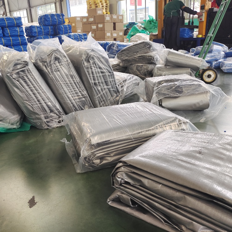 Waterproof Sun Proof Moisture-proof Dustproof Polyethylene Tarpaulin with PE Coated