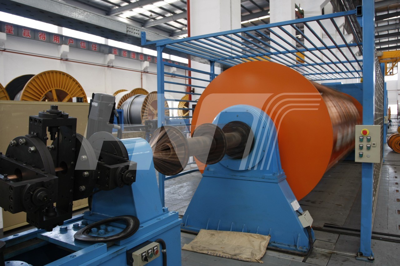 Side Or Side Bottom Bobin Loading Rigid Stranding Machine Voltage Customizable