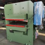 Green Makeup Puff Making Machine with Plate Vulcanizing Press As You Like