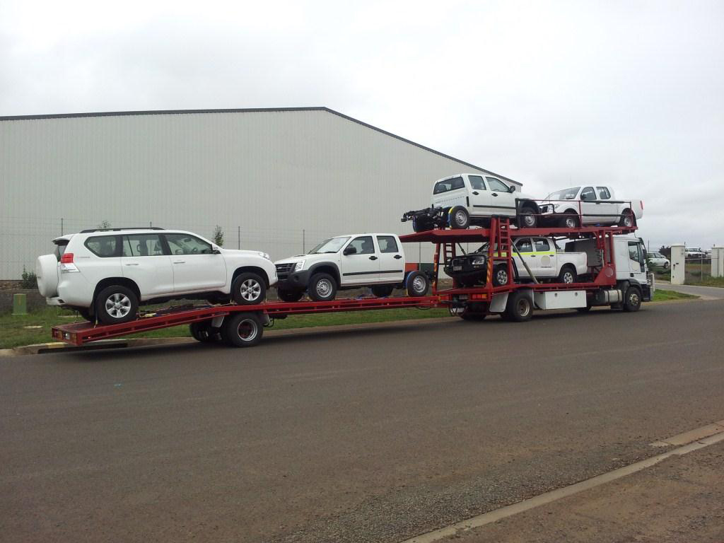 Air Brake Two Deck Pickup Truck Trailer Skeleton Type 6 Car Carrier Transport Trailer