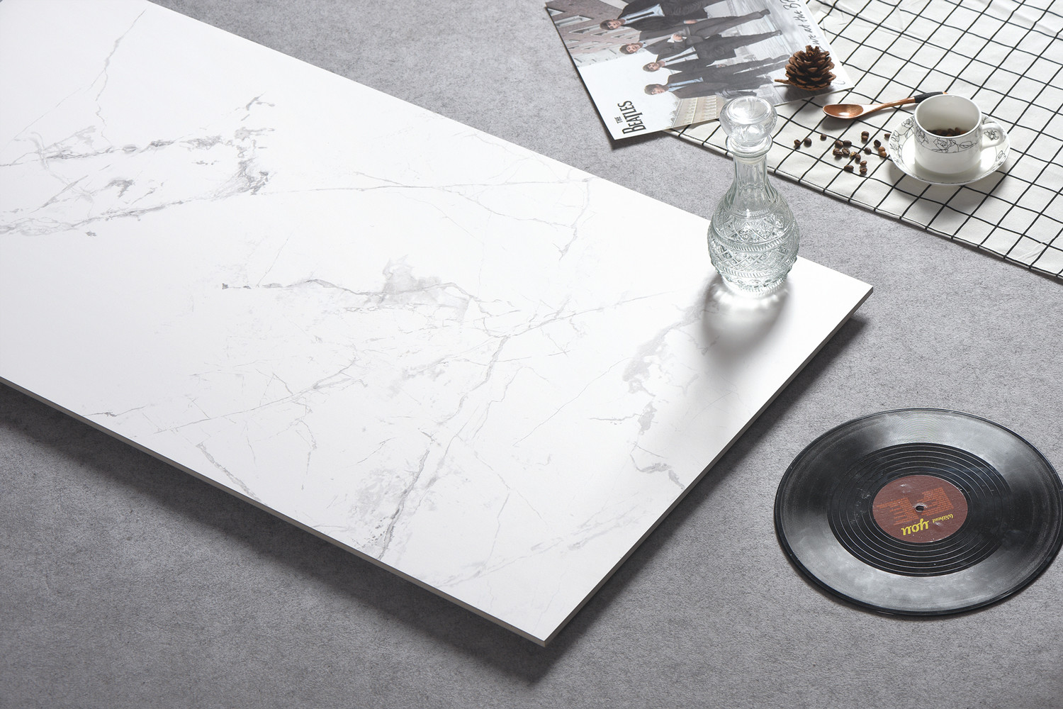 White Carrara Soft Glazed Porcelain Floor Tiles For Project 1200x600mm