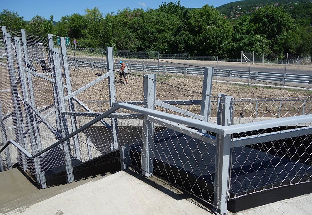 Customized Handwoven Stainless Steel Wire Rope Net Anti Falling Mesh