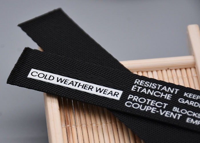 Garments Use Polyester Webbing Straps Printed With White Silicone Logo