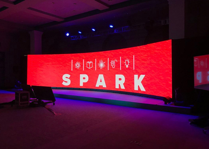 UHD P4 Wall Mounted LED Panel Indoor Led Advertisement Display For Bussines