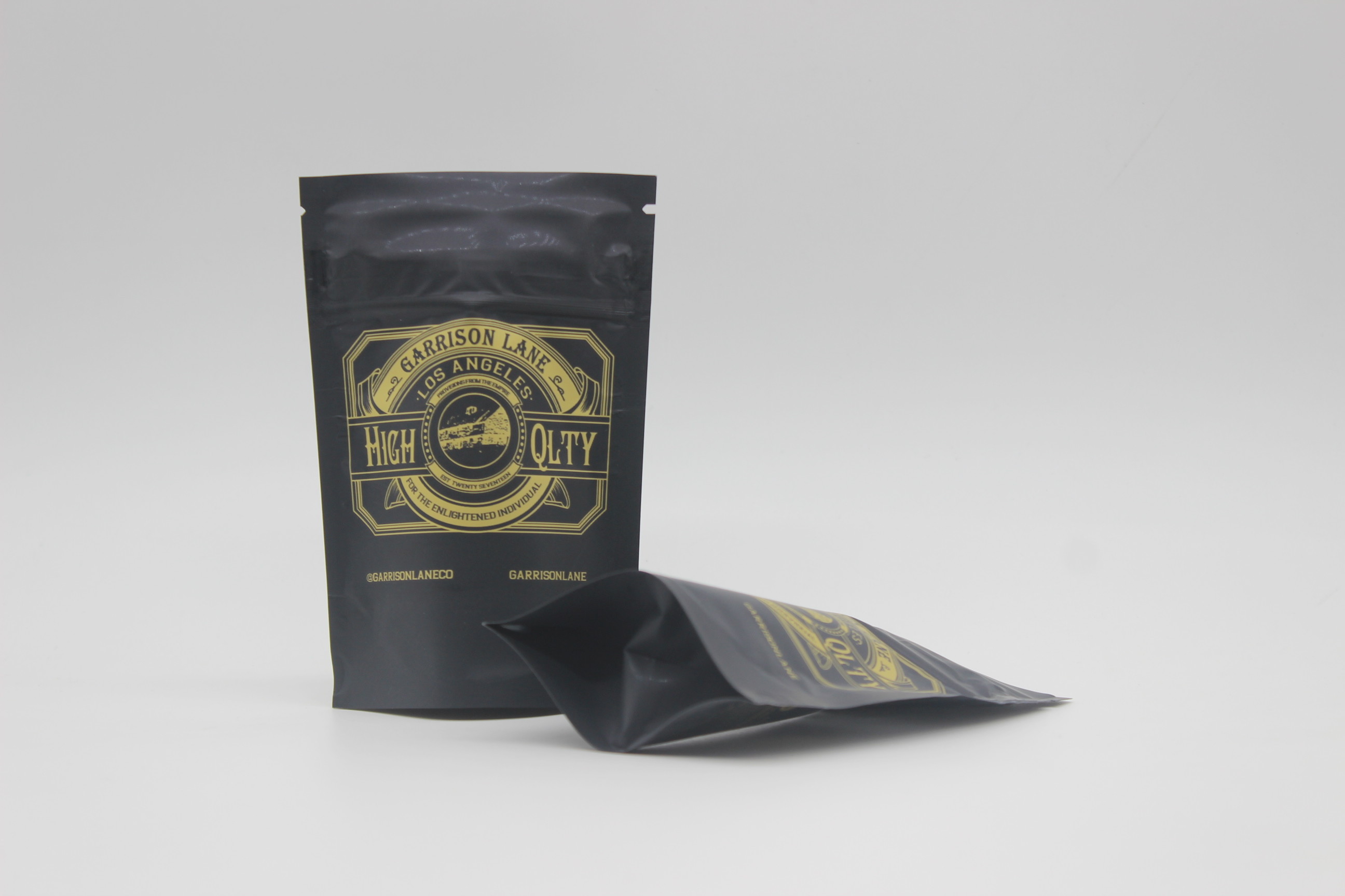 Stand Up Resealable Mylar ziplockk Bags 3.5 - 28 G 10 Colors Gravure Printing