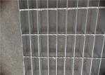 Pedestrian Catwalk Steel Grating Serrated Hot Dipped Galvanized Grating