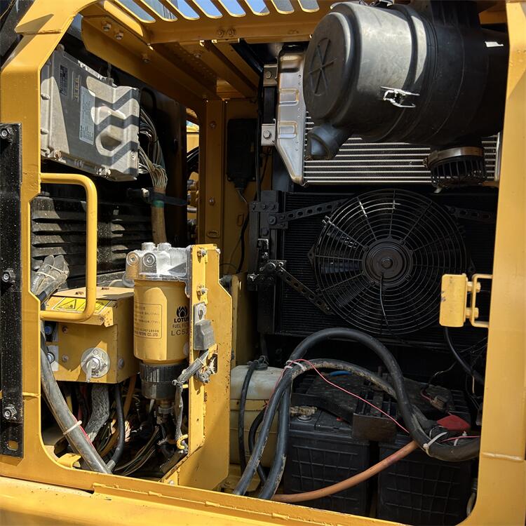 Original Hydraulic Pump Used CAT Excavator 313C 0.7 m3 Bucket Capacity and Affordable