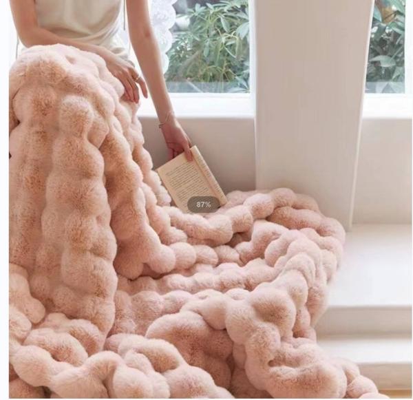 Buy cheap Winter Season Oversized Blanket Wearable Hoodie with Thick Flannel and Giant Pocket from wholesalers