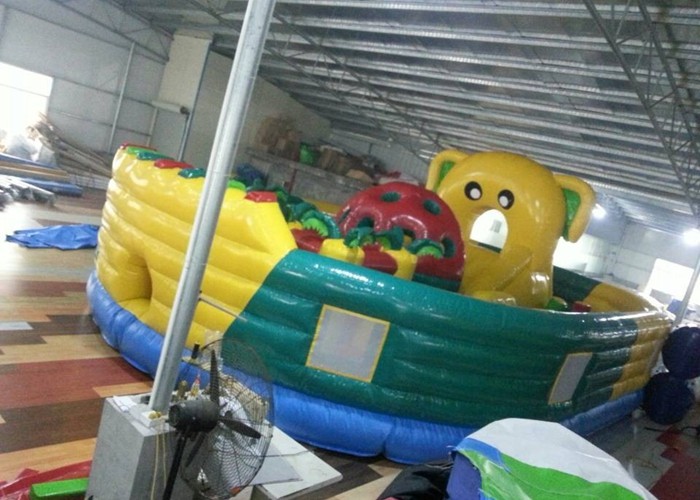 Sport Games Yellow / Green PVC Baby Inflatable Swimming Pool