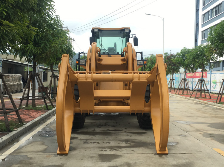 4x4 ATV Log Loader , 12 Ton Hydraulic Log Grapple Loader With Air Conditioner