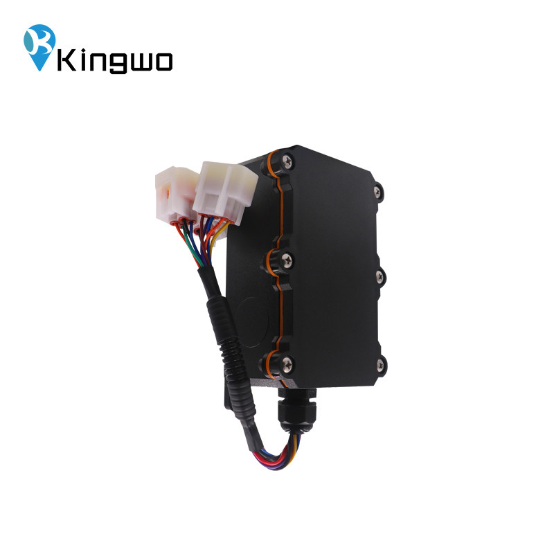 Advanced Car Position Equipment GPS Tracker IP68 5200mAH battery powered