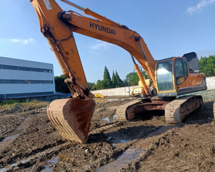 Used Hyundai R305LC Excavator 30T with Hydraulic Valve 4000Hrs