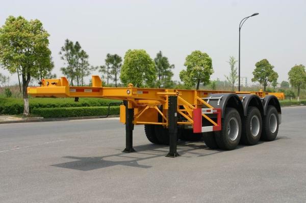 Buy cheap 40ft Carbon-steel Skeletal Container Trailer Chassis (Rear 3 FUWA axles) from wholesalers