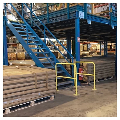 Powder Coated Finish Collision Protection Barriers Construction Outdoor Crash Barrier