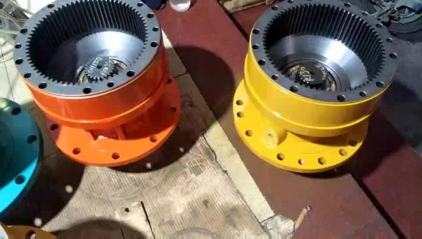 Buy cheap R250-7 R260-7 Swing Motor Reduction Gear Box Apply To Hyundai Excavator Spare Parts M2X170 from wholesalers