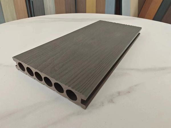 Weather Resistant Co Extruded WPC Railing with Eco Friendly Design / Waterproof