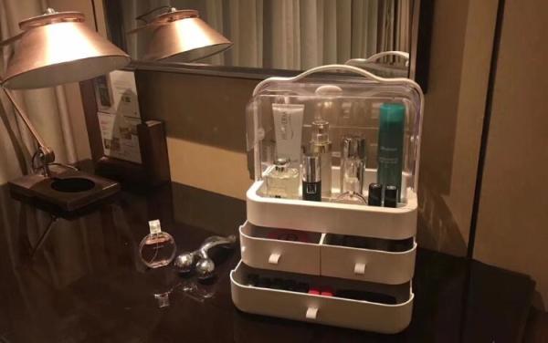 Buy cheap Portable cosmetic storage box professional high-grade multifunctional cosmetic box large capacity collection, makeup cos from wholesalers