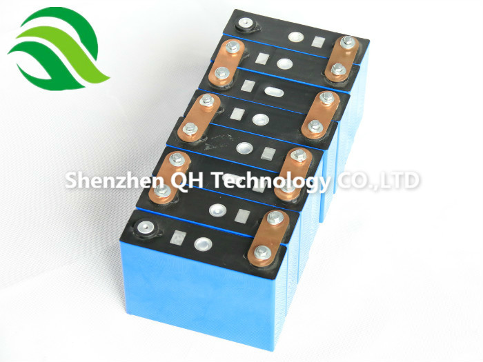 High Capacity Lifepo4 Li Ion Battery 12V 200Ah Photovoltaic Grid Free System