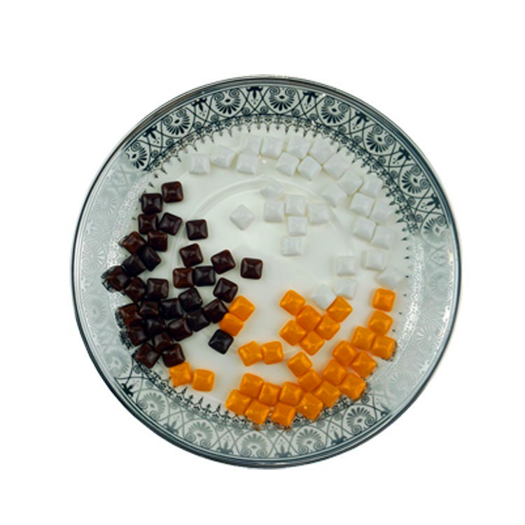 Mixed Fruit Chewing Gum Assorted Flavor Multicolored Banana / Strawberry Flavor