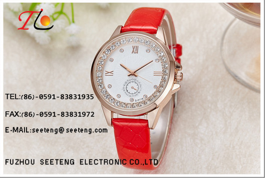 PU leather strap wrist watch with simple clean design and groove dial for ladies